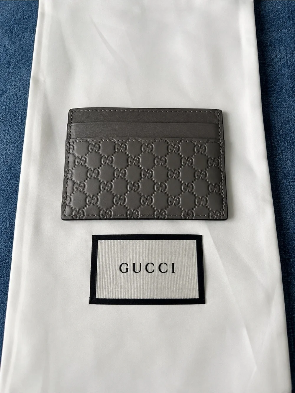 NWOT Gucci Guccissima Gray GG Leather Card Holder w/ Dust Bag